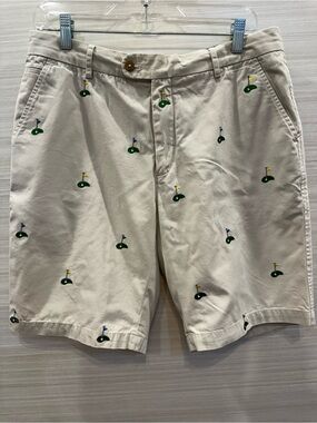 J. McLaughlin Khaki Cotton Shorts with Embroidered Golf Course Motif size 33